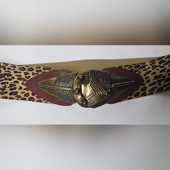 ​Vtg Omega Leopard Print Elastic Cinch Belt Made in USA Brass Buckle Med 29.5" - Picture 2 of 10